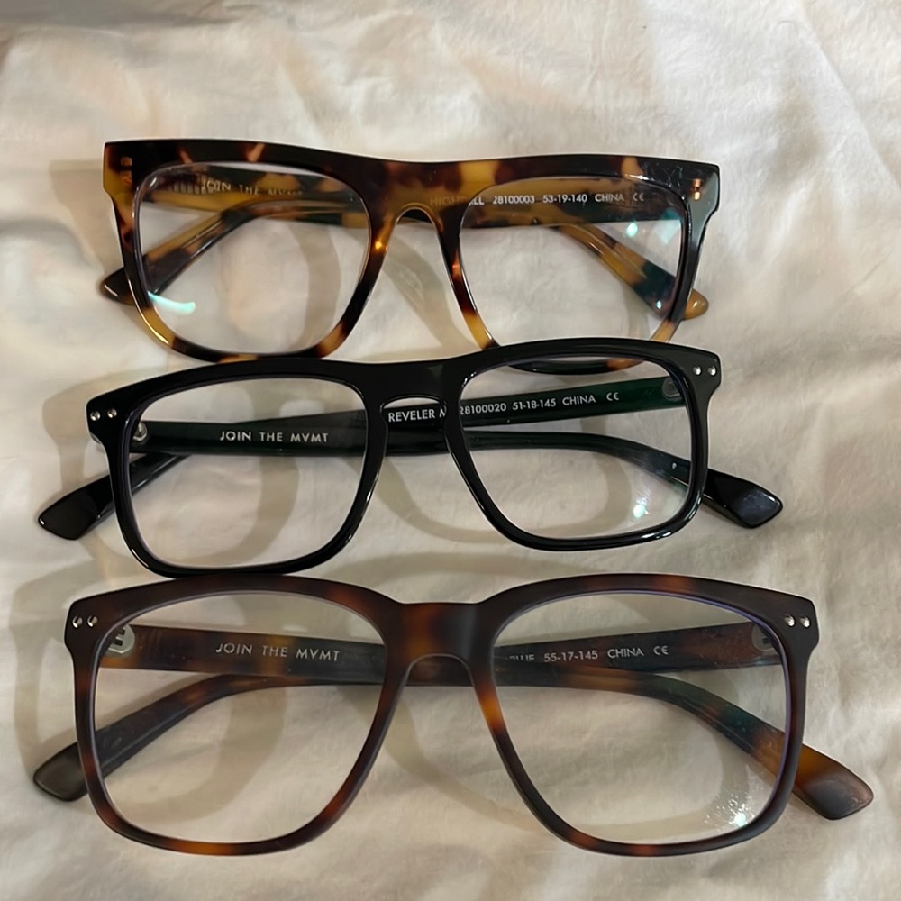 MVMT blue light glasses